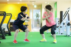 「大阪国際がんセンター認定 がん専門運動指導士」をスポーツクラブ及びリハビリ特化型デイサービスに配置