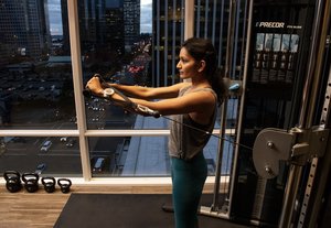 PrecorオンラインLIVEレッスン6月15日(水)開催~FTSグライド:トレーニングバリエーション編~