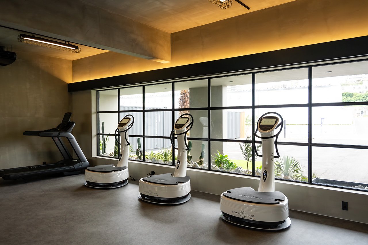 VILLAIN エコノミーバンパープレート — MBC POWER SHOP ウェイト