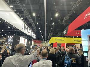 日本のフィットネス市場、令和５年は4,886億円